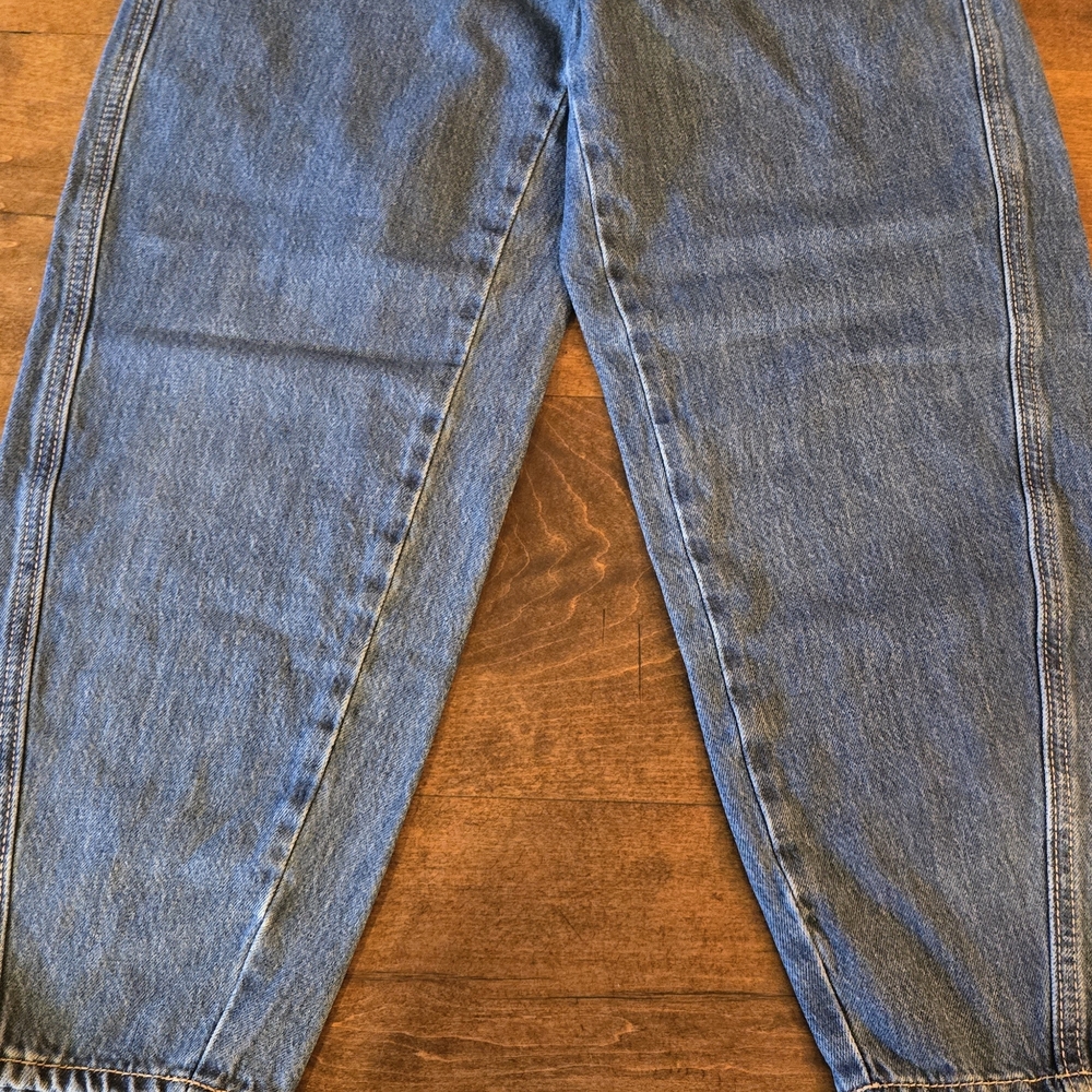 Old Navy Barrel Leg Denim Jeans in Blue